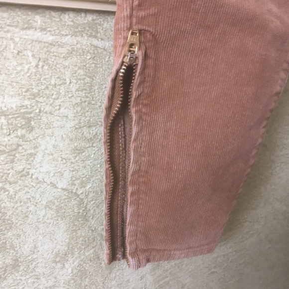 Pants - Picture 2 of 7